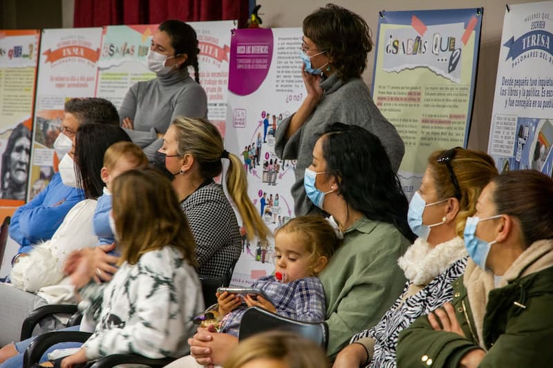 Exitazo del ENCUENTRO LUPA en Palomares del Río!!!! 🔎♀🎯🏆 💜Gracias a las mujeres que nos abren camino, a todos los agentes educativos e institucionales que han hecho posible este proyecto colectivo, y por supuesto, a las personas que participaron ¡Entre todas dimos pasito más